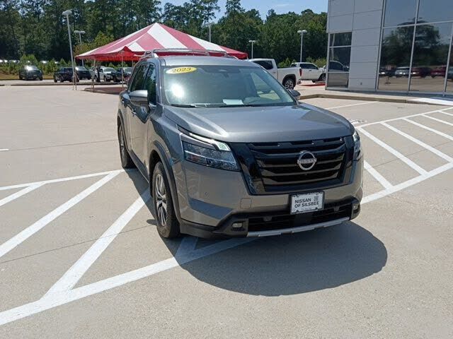 2023 NISSAN Pathfinder