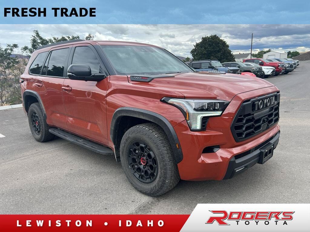 2024 TOYOTA Sequoia