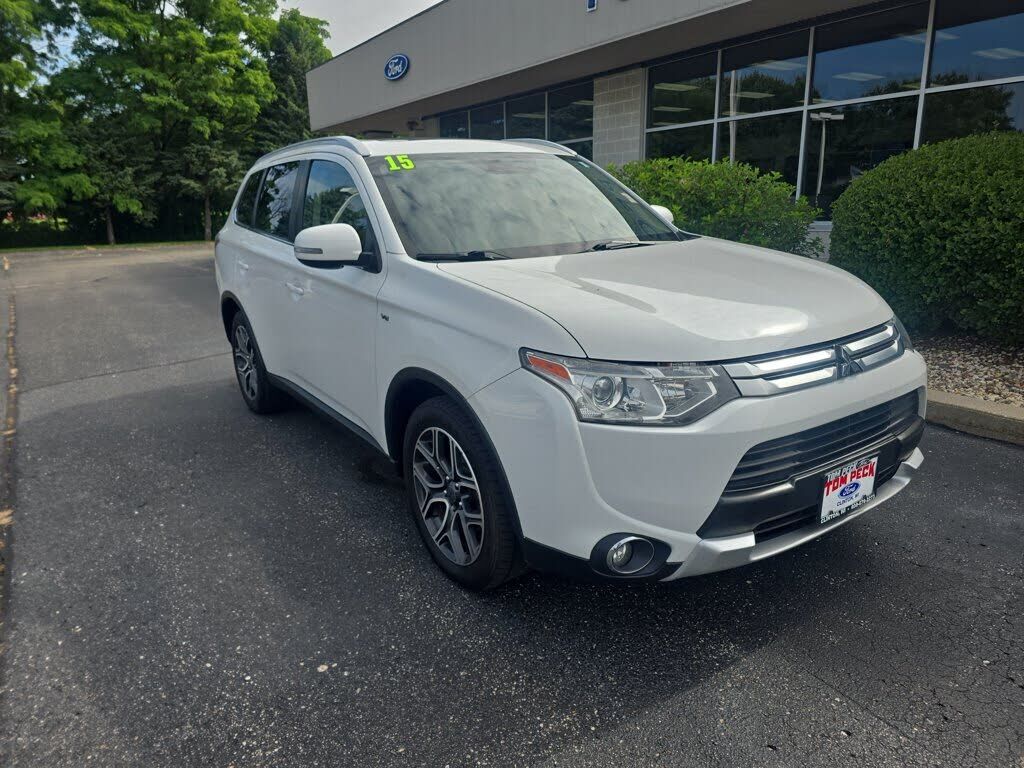 2015 MITSUBISHI Outlander
