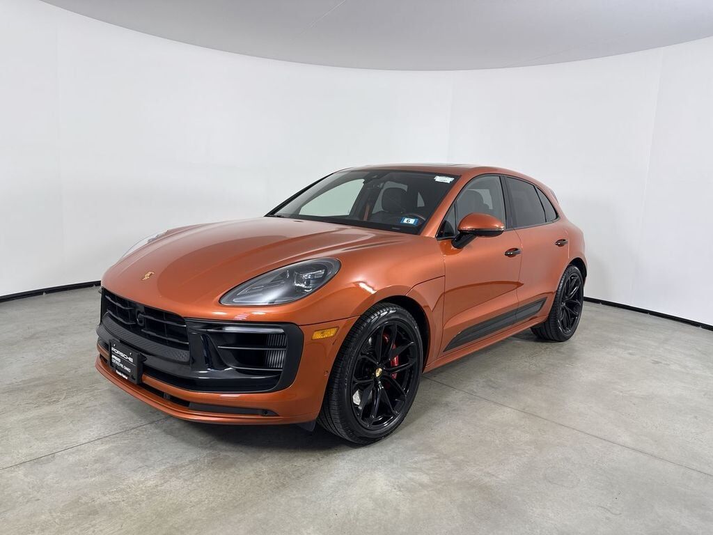 2024 PORSCHE Macan