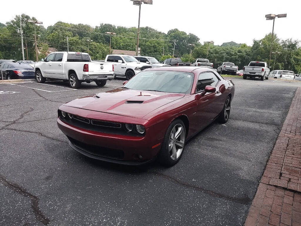 2018 DODGE Challenger