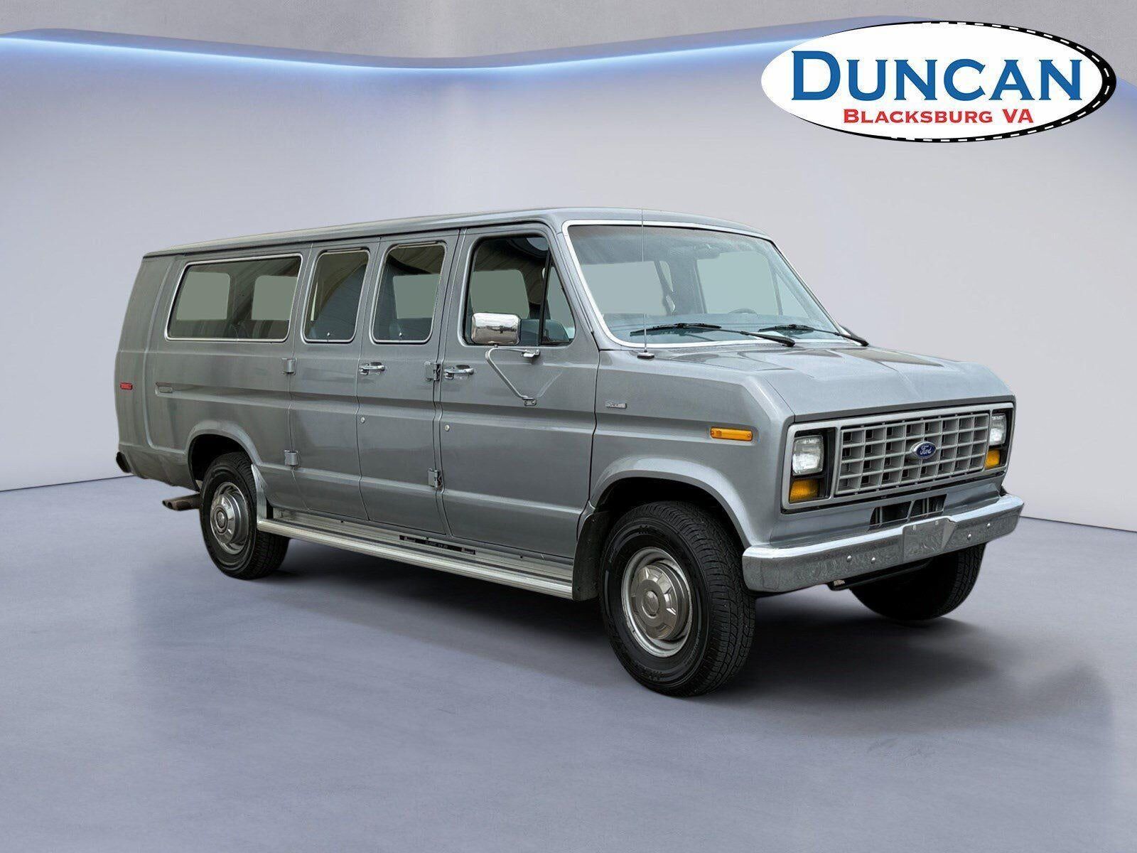 1988 FORD E-350