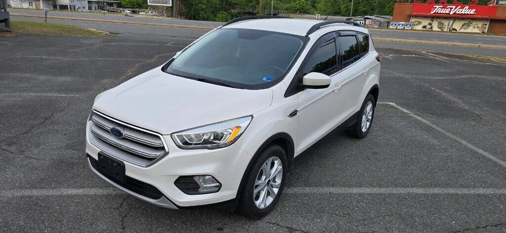 2018 FORD Escape