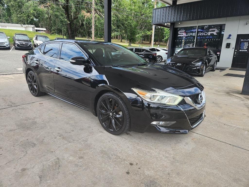 2017 NISSAN Maxima