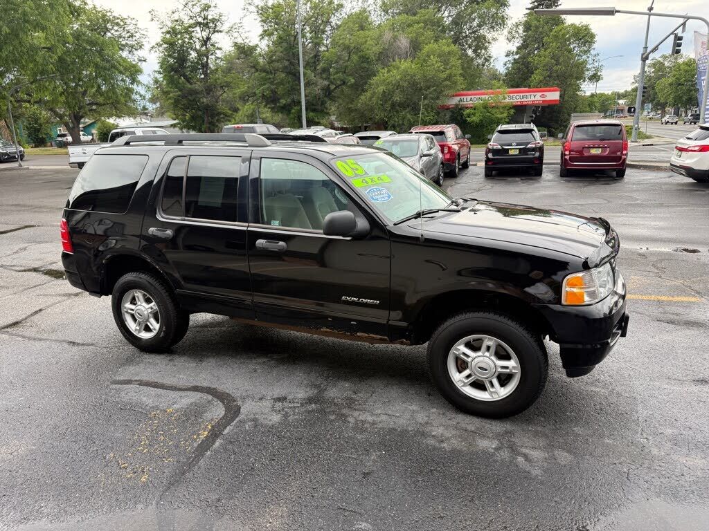 2005 FORD Explorer