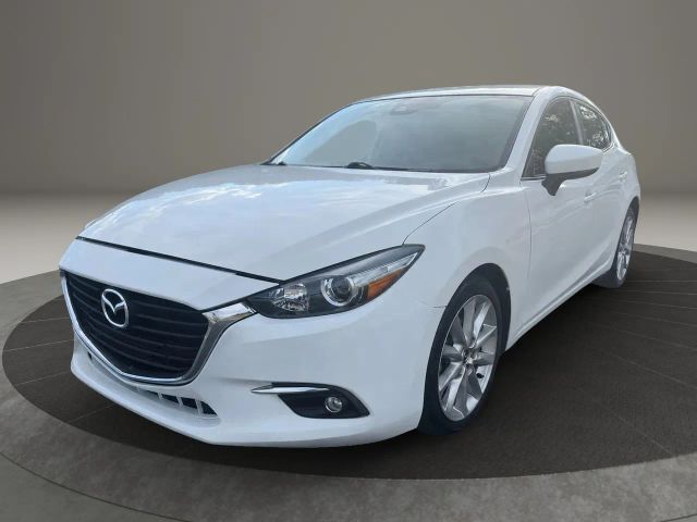 2017 MAZDA Mazda3