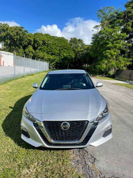 2020 NISSAN Altima