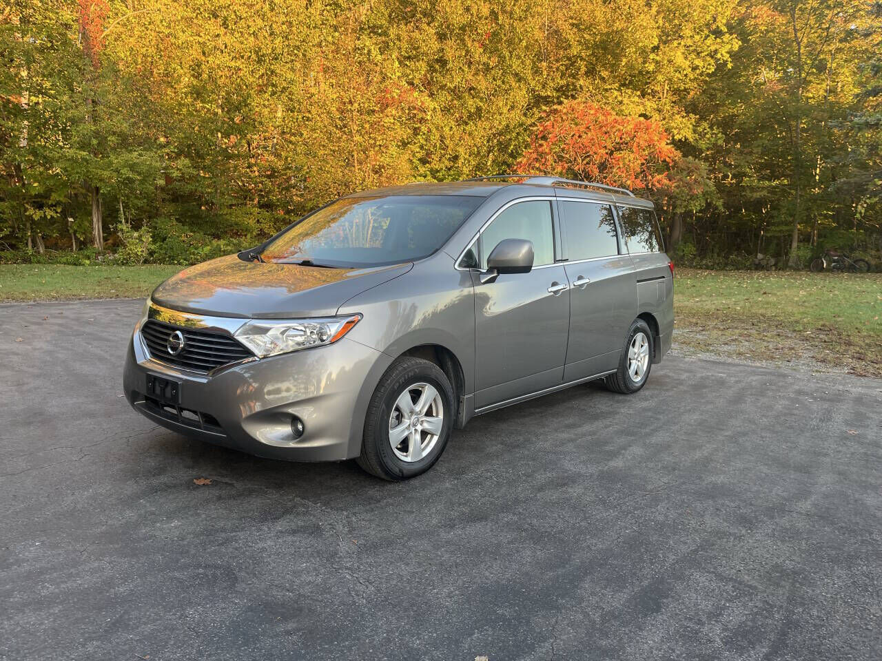 2012 NISSAN Quest