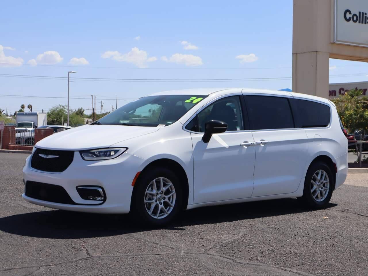 2024 CHRYSLER Pacifica