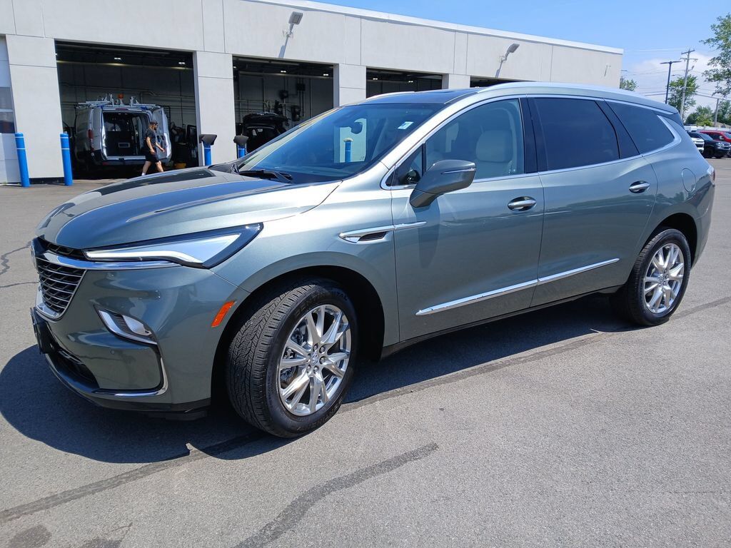 2023 BUICK Enclave