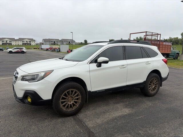 2019 SUBARU Outback