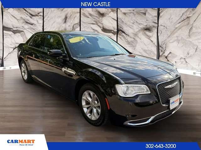 2019 CHRYSLER 300