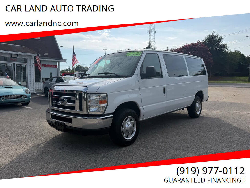 2010 FORD E-350