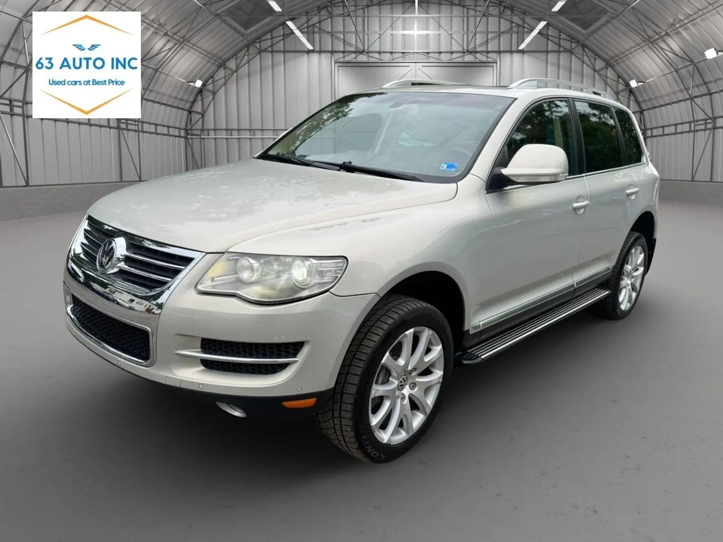 2010 VOLKSWAGEN Touareg