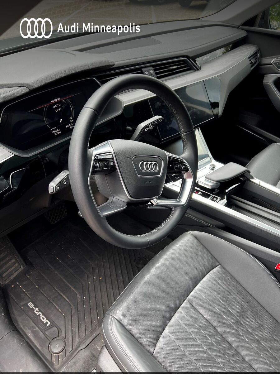 2024 Audi Q8