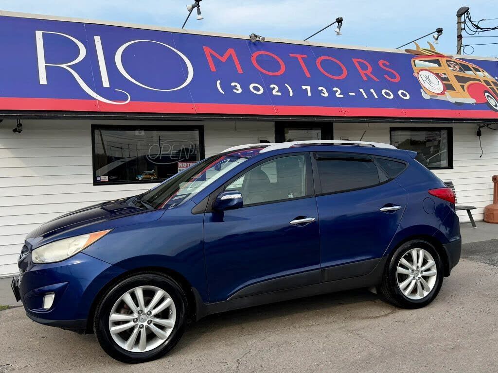2011 HYUNDAI Tucson