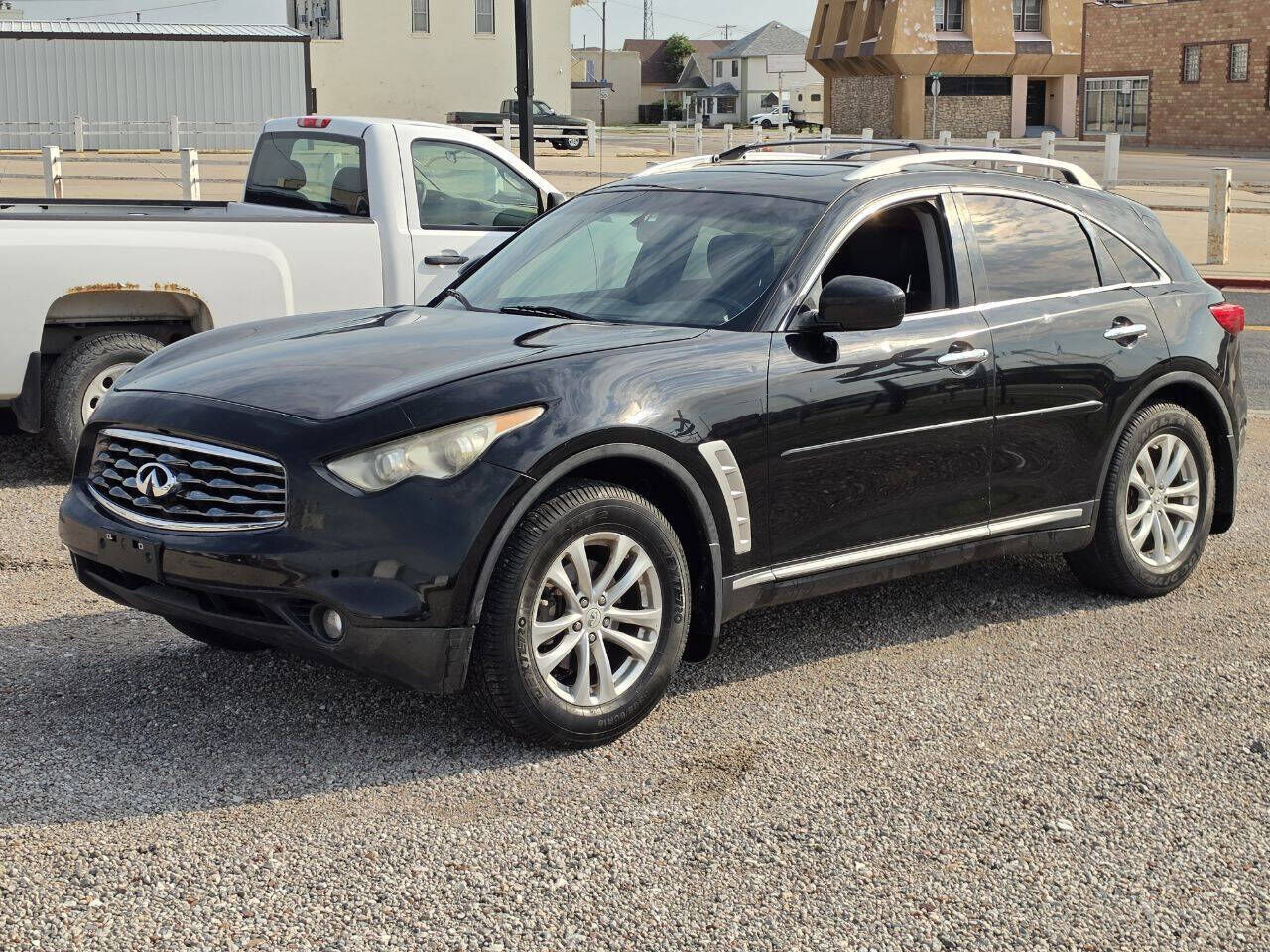 2010 INFINITI FX35