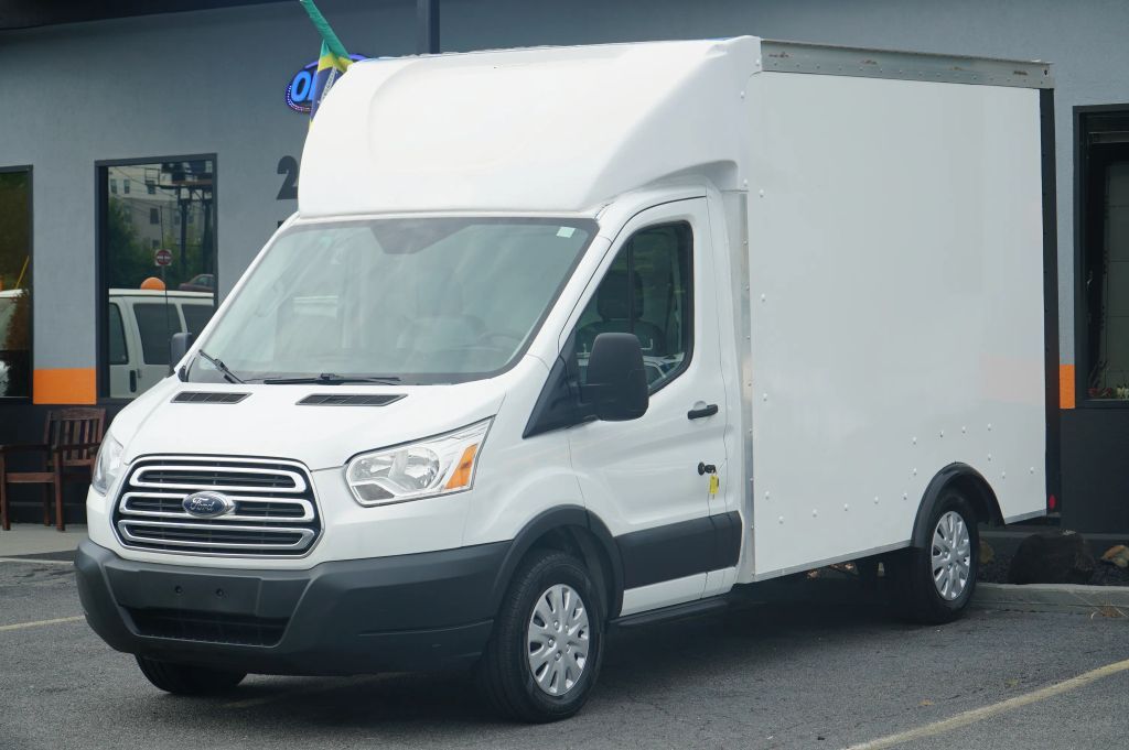 2018 FORD Transit