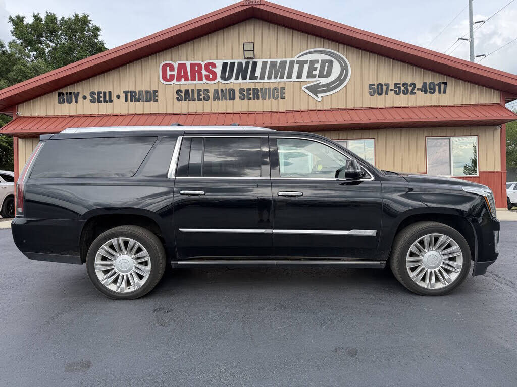 2019 CADILLAC Escalade ESV