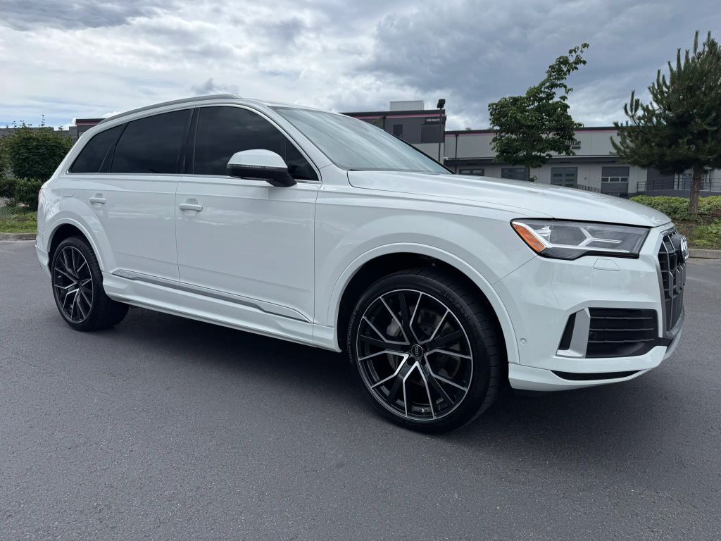 2023 AUDI Q7
