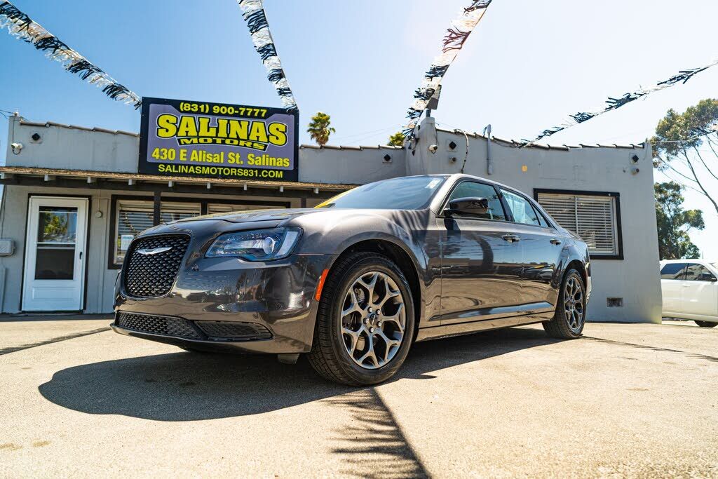 2018 CHRYSLER 300