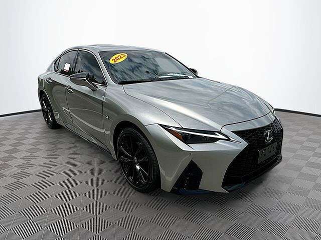 2023 LEXUS IS