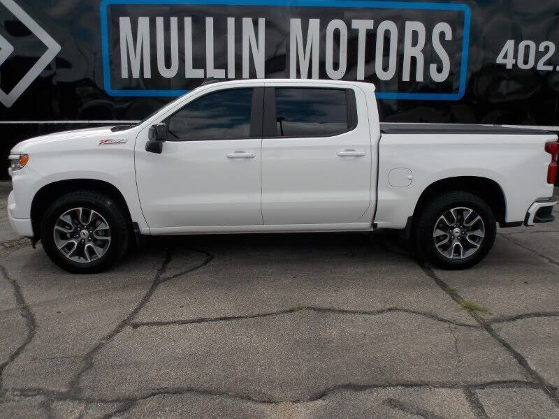 2023 CHEVROLET Silverado