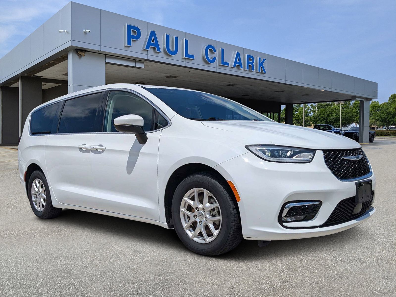 2023 CHRYSLER Pacifica