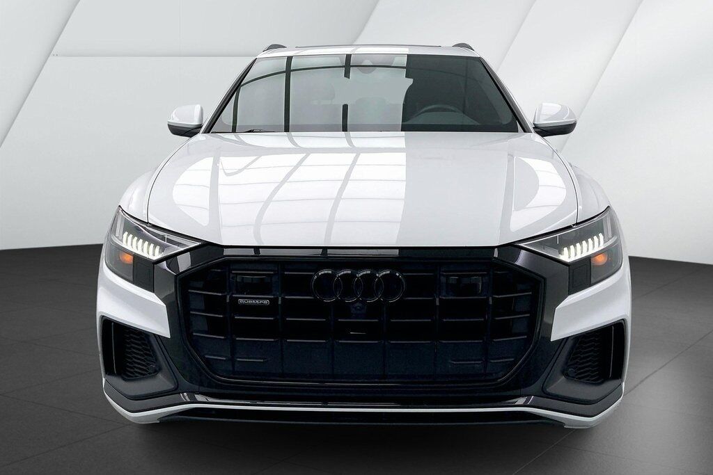2021 Audi Q8