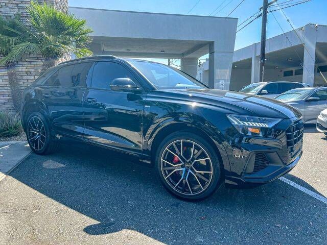2022 AUDI Q8