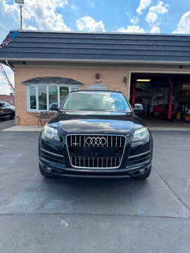 2012 AUDI Q7