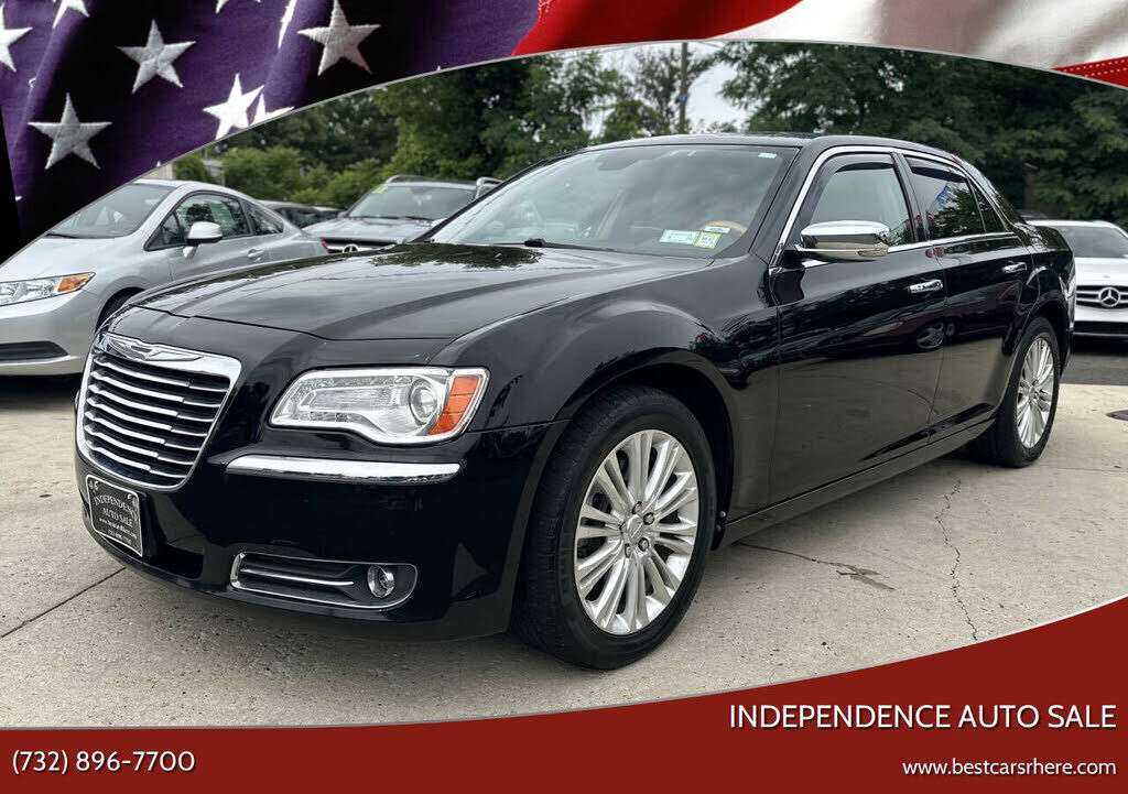 2012 CHRYSLER 300