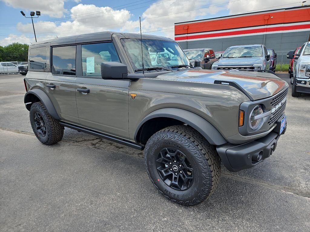 2026 FORD Bronco