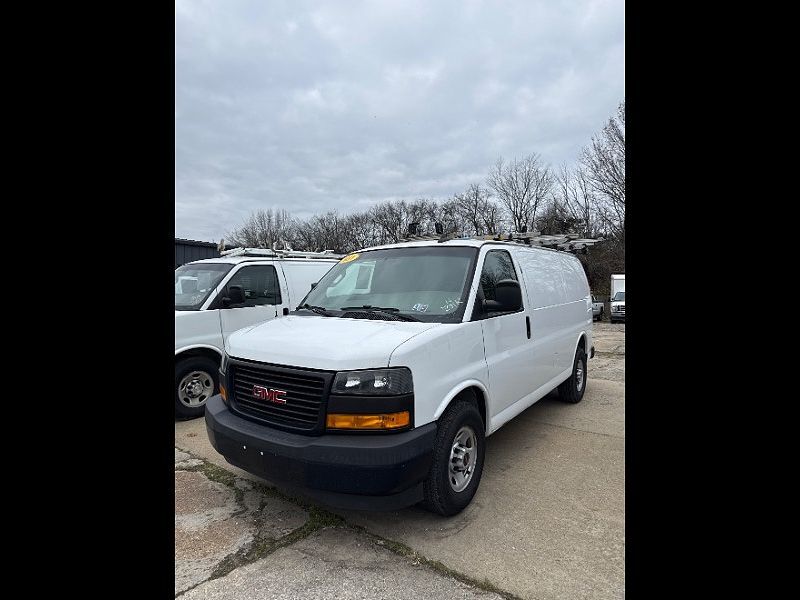 2018 GMC Savana