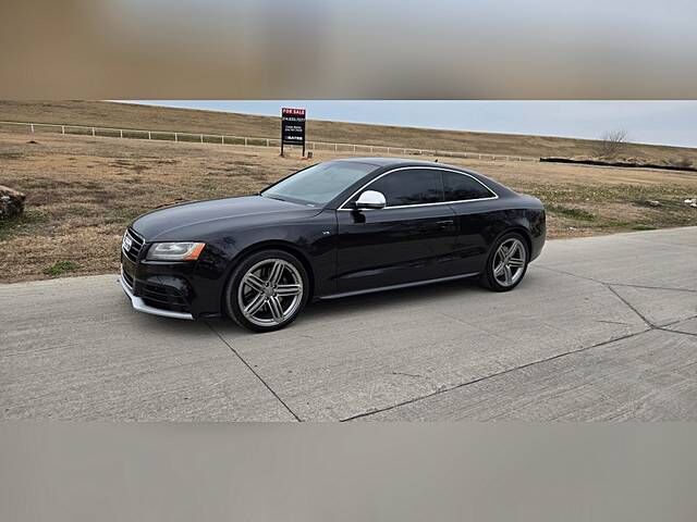 2009 AUDI S5