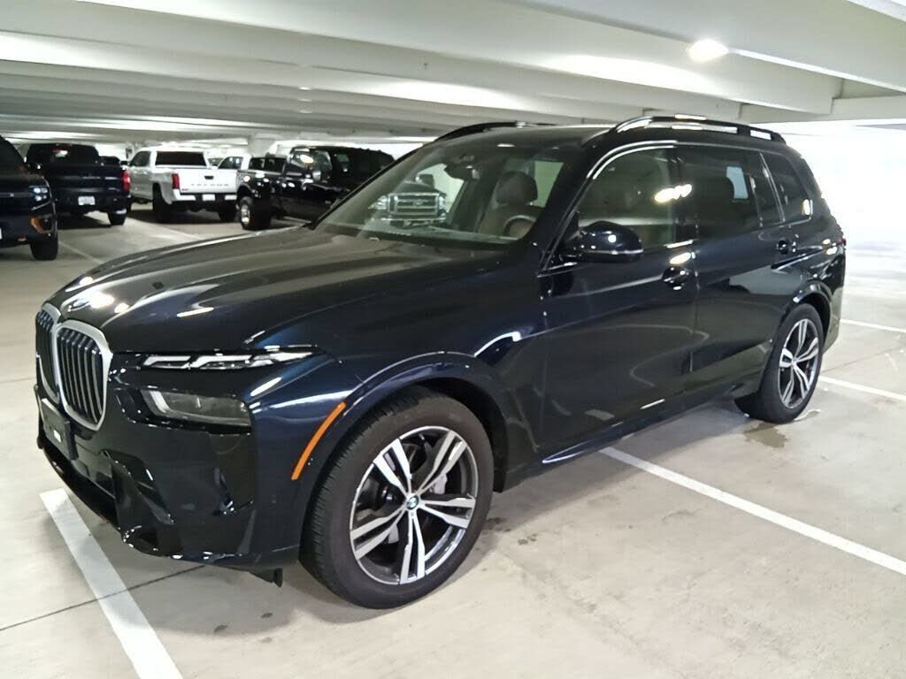 2025 BMW X7