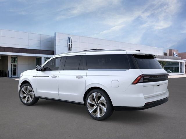 2026 LINCOLN Navigator L