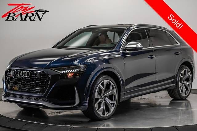 2023 AUDI RS Q8