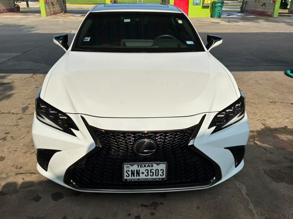 2023 LEXUS ES