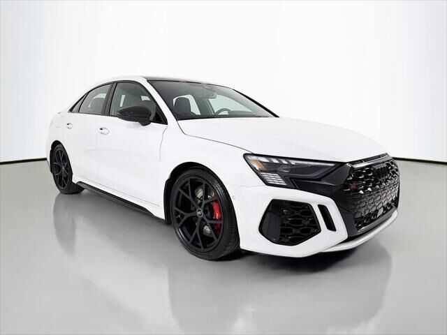 2024 AUDI RS3