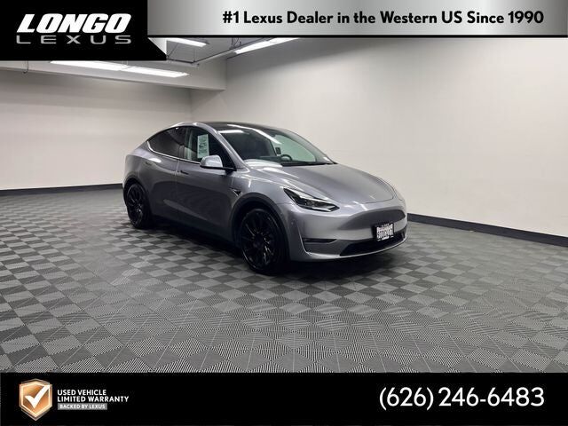 2025 TESLA Model Y