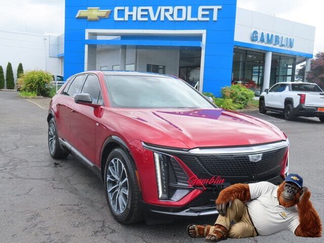 2024 CADILLAC Lyriq
