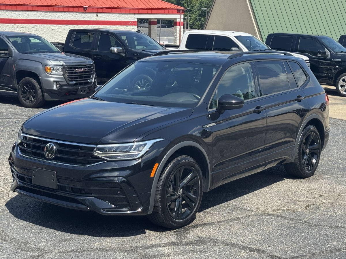 2024 VOLKSWAGEN Tiguan 4Motion