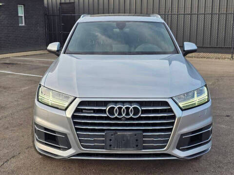 2017 AUDI Q7