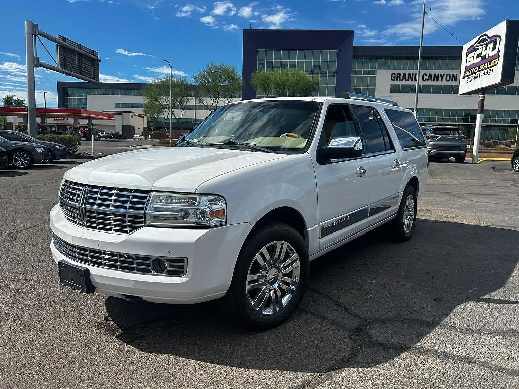 2010 LINCOLN Navigator