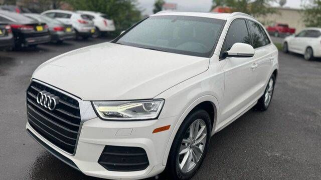 2017 AUDI Q3