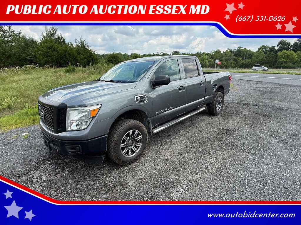2017 NISSAN Titan