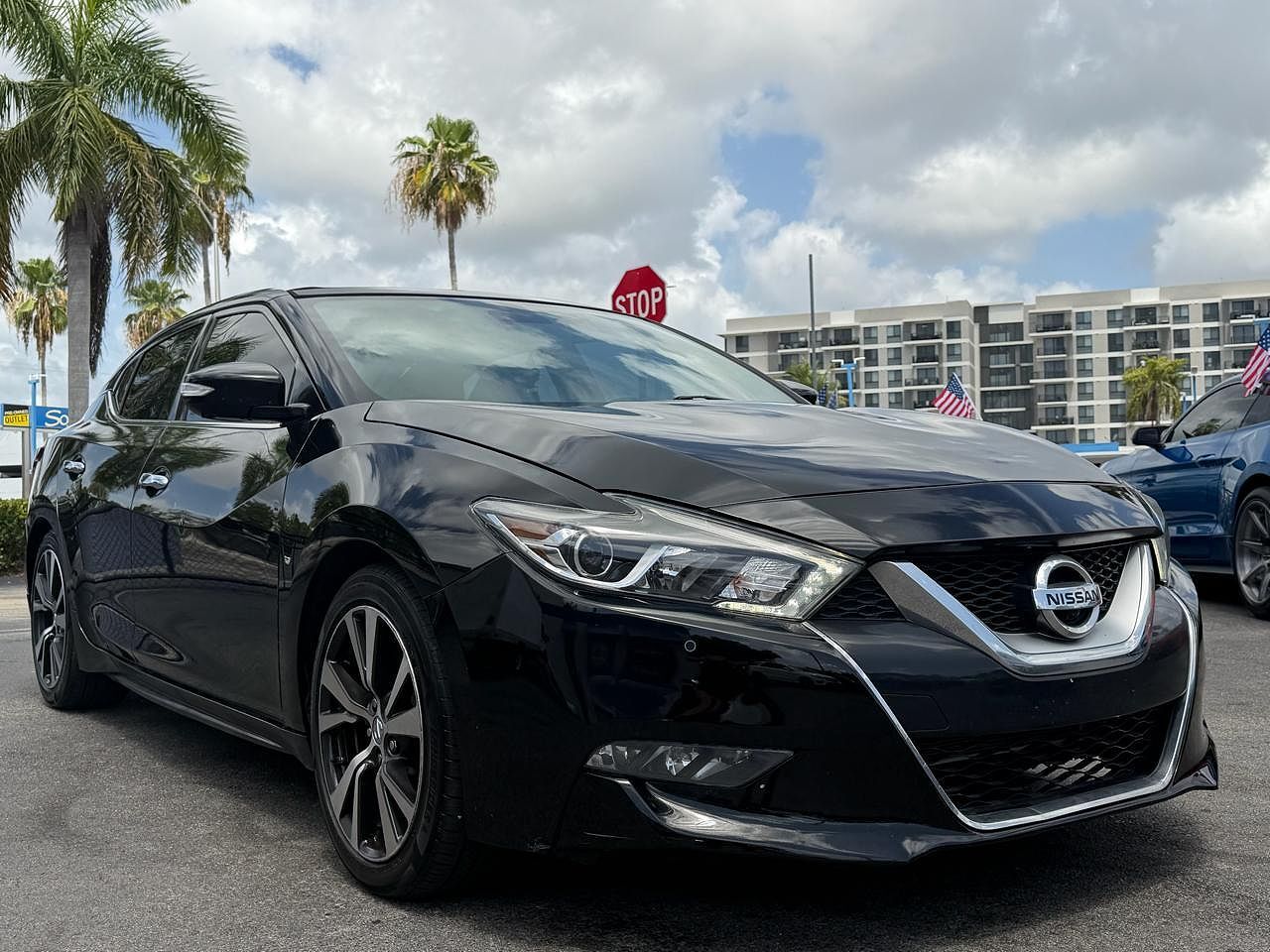 2017 NISSAN Maxima