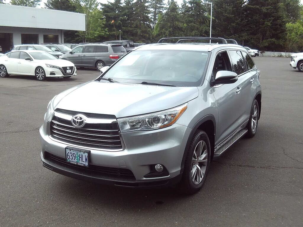 2015 TOYOTA Highlander