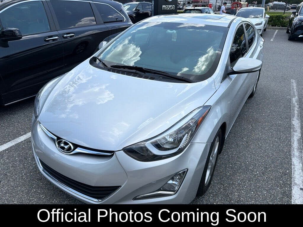 2016 HYUNDAI Elantra